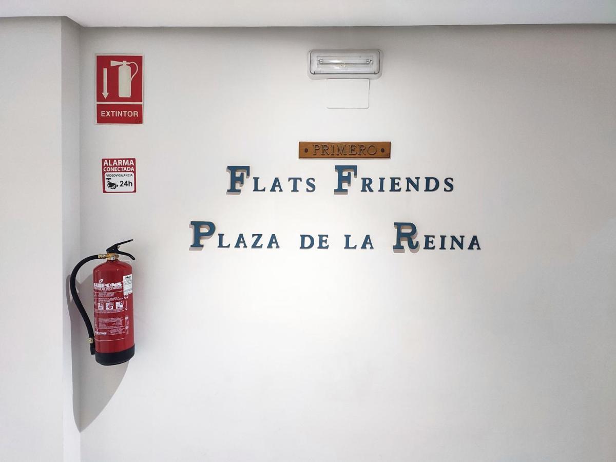 Hotel Flats Friends Plaza de la Reina Valencia Exterior foto